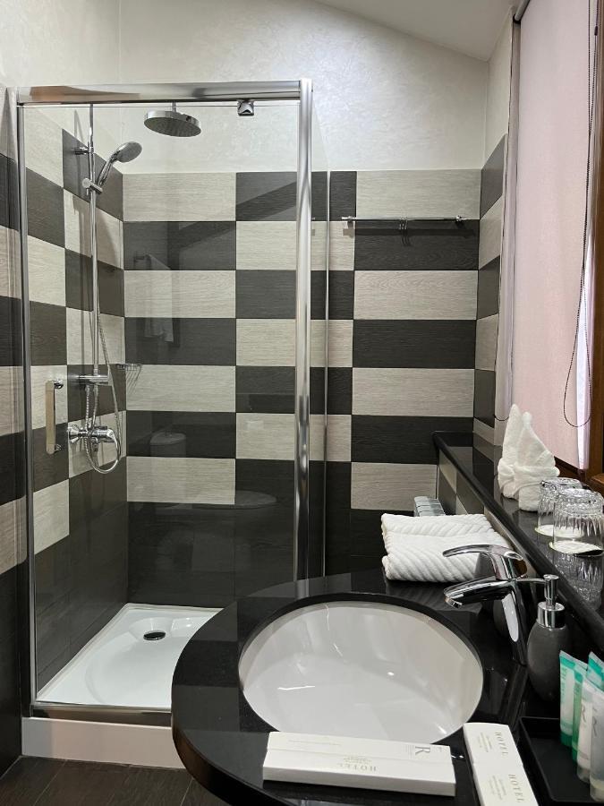 Orbita hotel Simkent Buitenkant foto