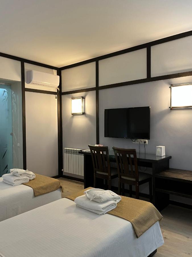 Orbita hotel Simkent Buitenkant foto